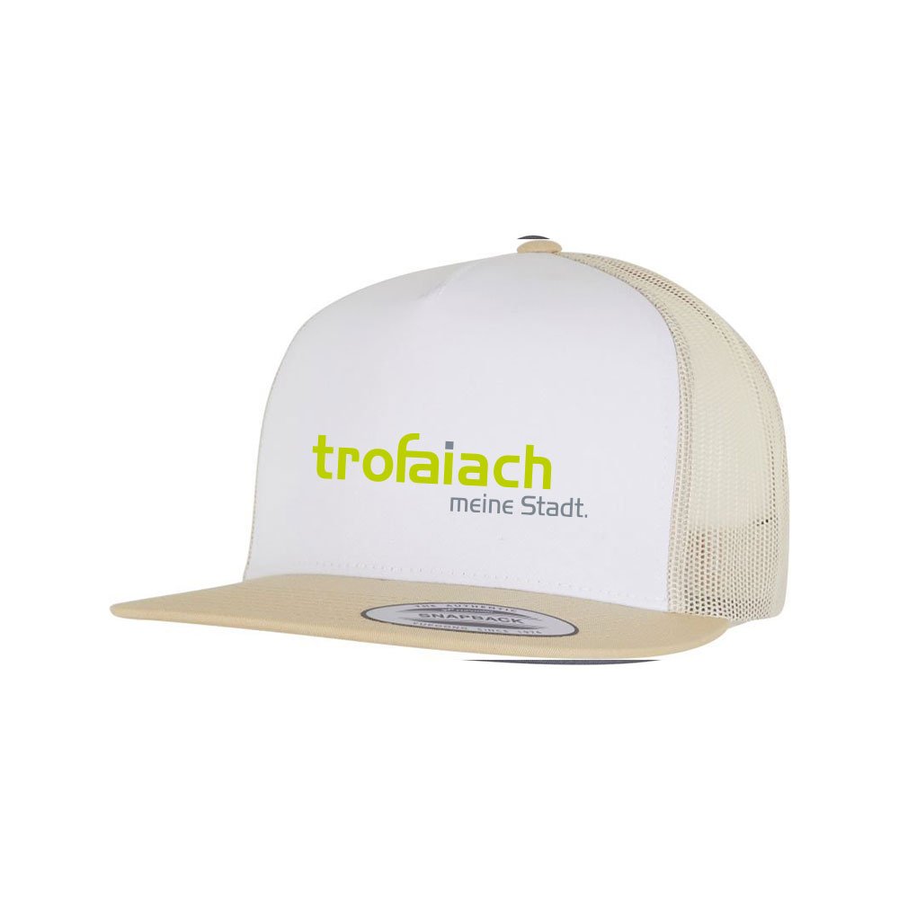 Kappe Flexfit Beige mit trofaiach-Schriftzug, Vorderansicht